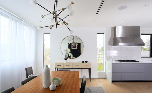 305 Venice Way, Venice CA 90291