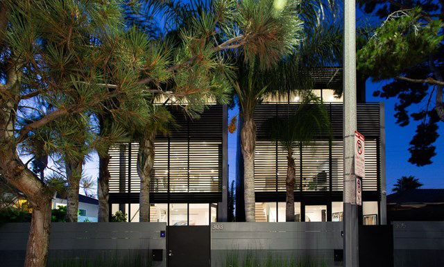 305 Venice Way, Venice CA 90291