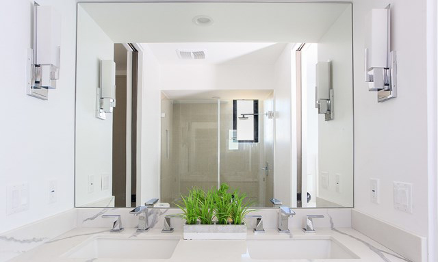 305 Venice Way, Venice CA 90291