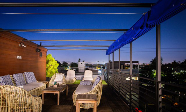 305 Venice Way, Venice CA 90291