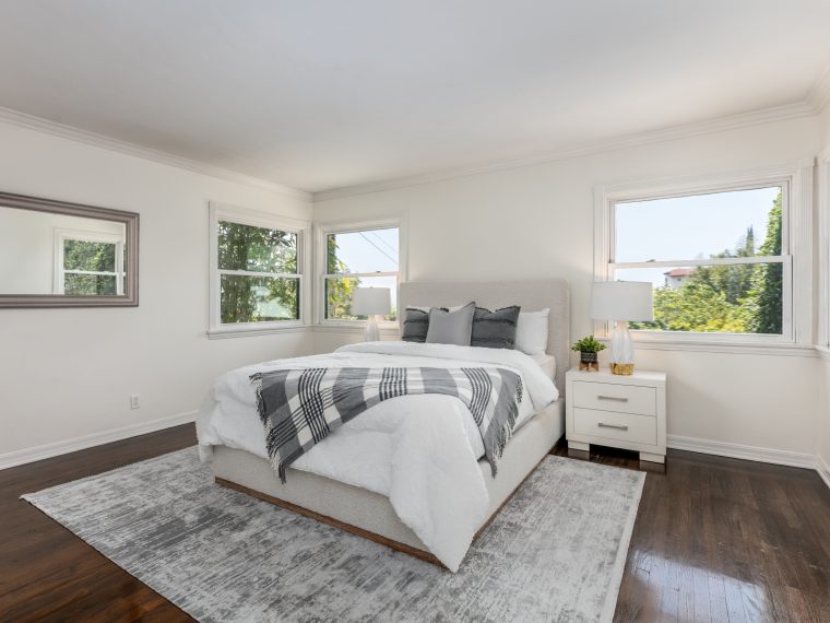 1622 Sunset Plaza Drive, Los Angeles 90069