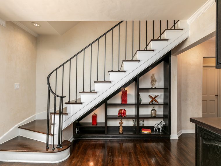 1622 Sunset Plaza Drive, Los Angeles 90069
