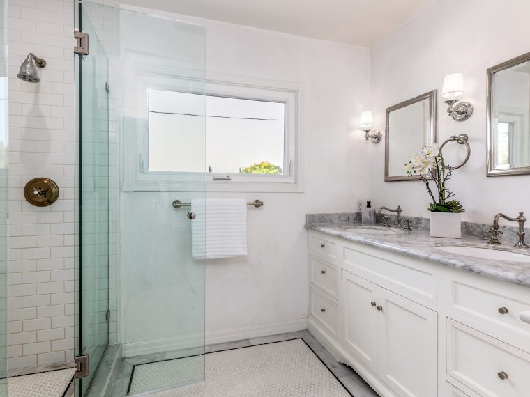 1622 Sunset Plaza Drive, Los Angeles 90069