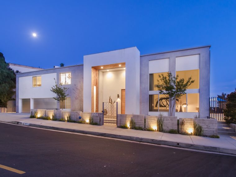 7984 Oceanus Dr, LOS ANGELES CA 90046