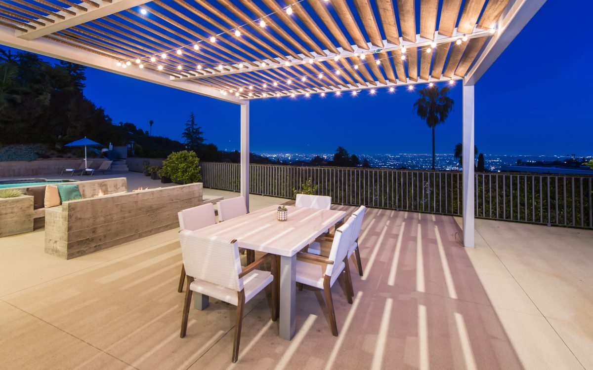 7984 Oceanus Dr, LOS ANGELES CA 90046