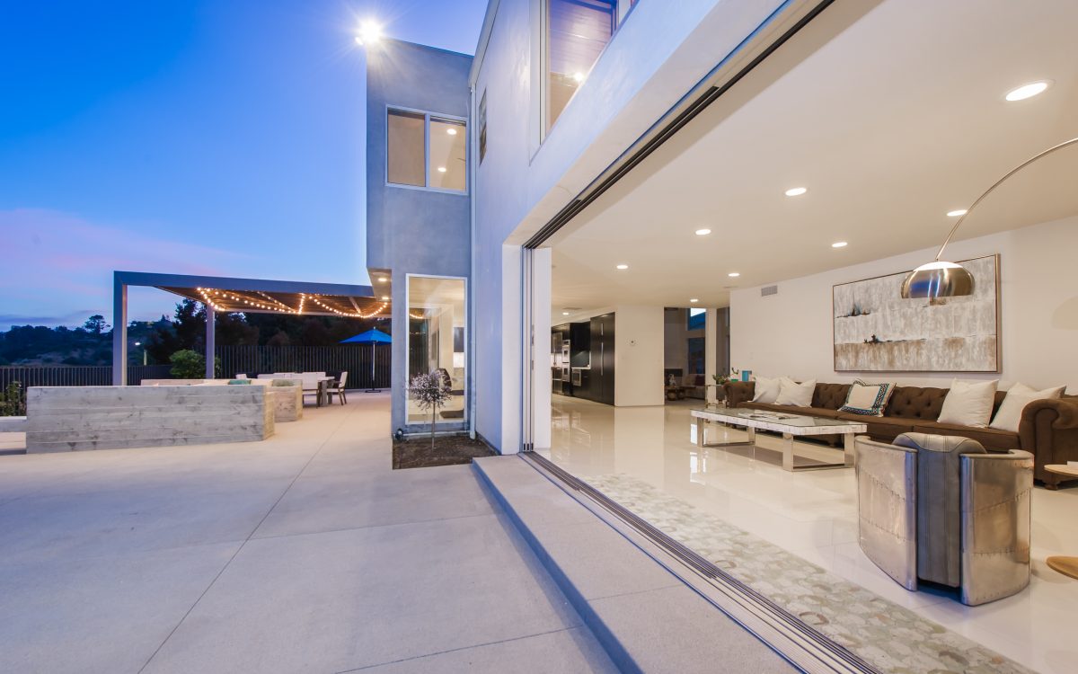 7984 Oceanus Dr, LOS ANGELES CA 90046