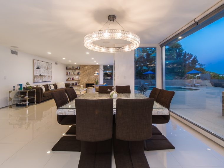 7984 Oceanus Dr, LOS ANGELES CA 90046