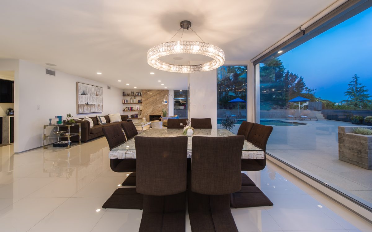 7984 Oceanus Dr, LOS ANGELES CA 90046