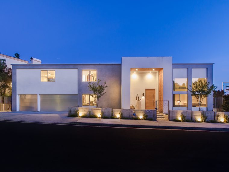 7984 Oceanus Dr, LOS ANGELES CA 90046