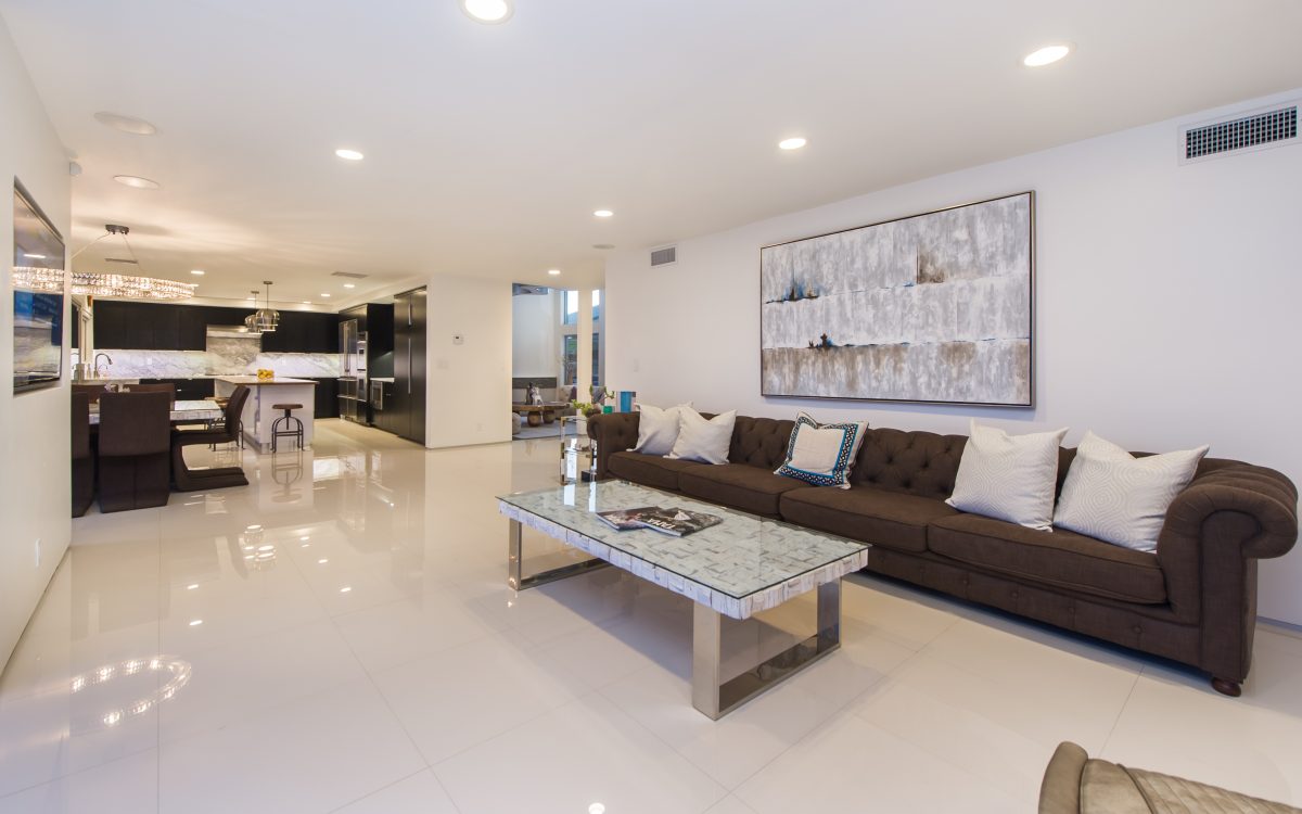 7984 Oceanus Dr, LOS ANGELES CA 90046