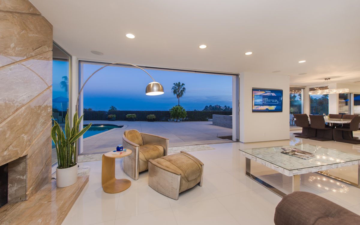 7984 Oceanus Dr, LOS ANGELES CA 90046