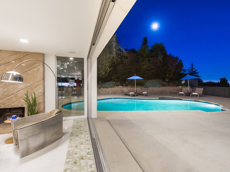 7984 Oceanus Dr, LOS ANGELES CA 90046