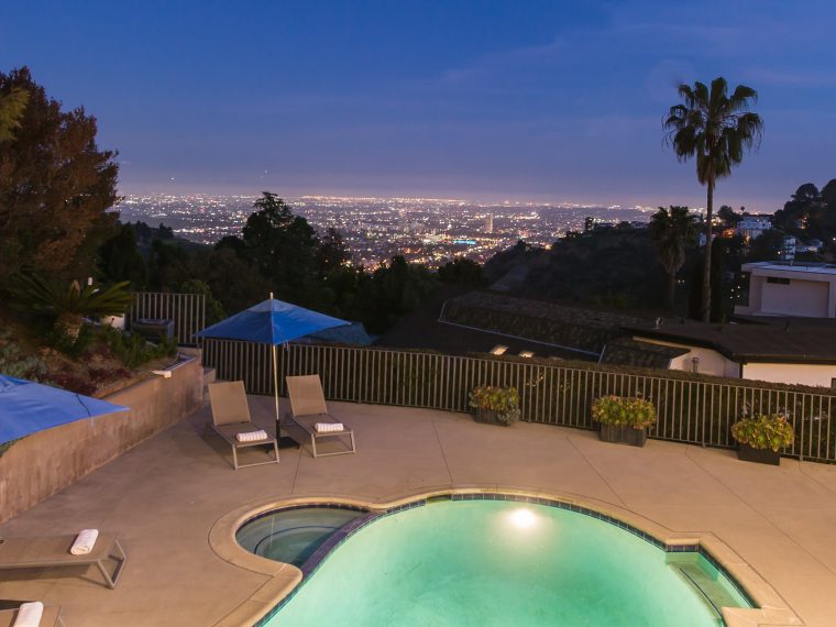 7984 Oceanus Dr, LOS ANGELES CA 90046
