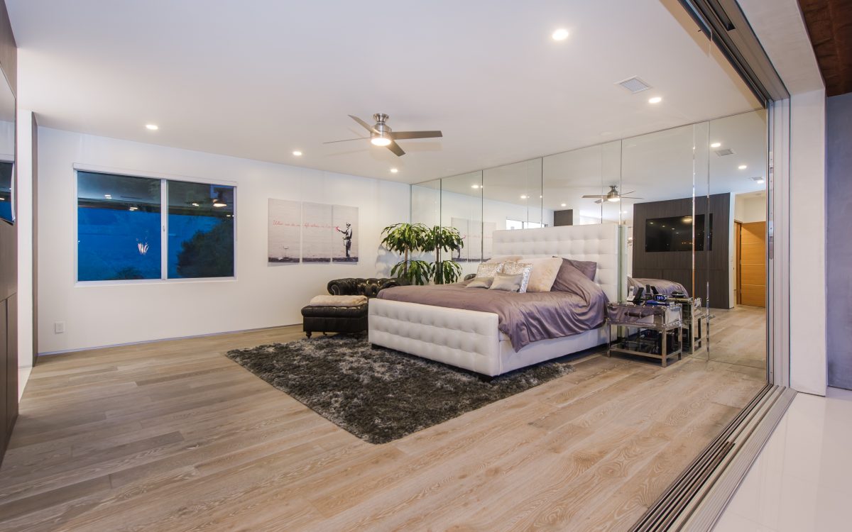 7984 Oceanus Dr, LOS ANGELES CA 90046