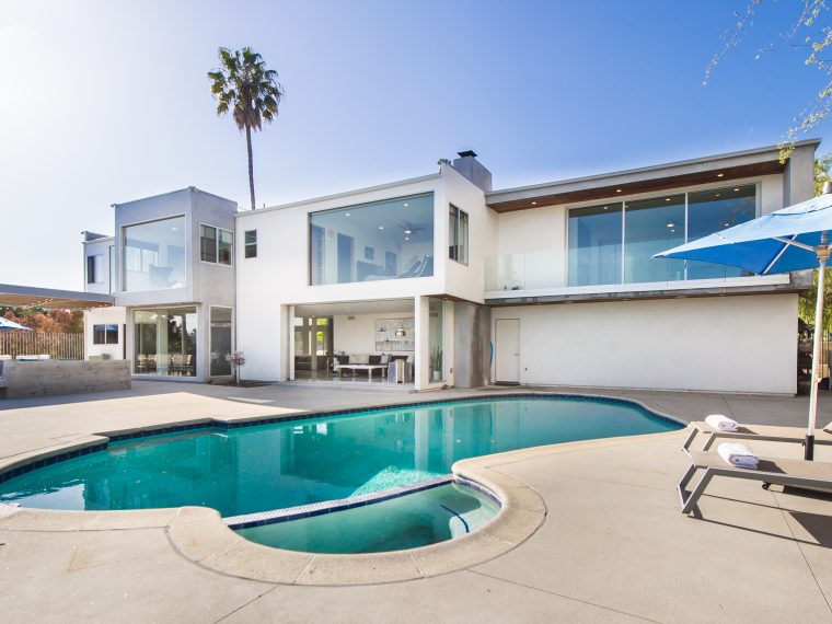 7984 Oceanus Dr, LOS ANGELES CA 90046