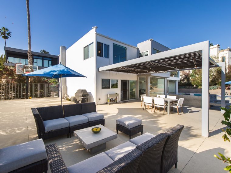 7984 Oceanus Dr, LOS ANGELES CA 90046