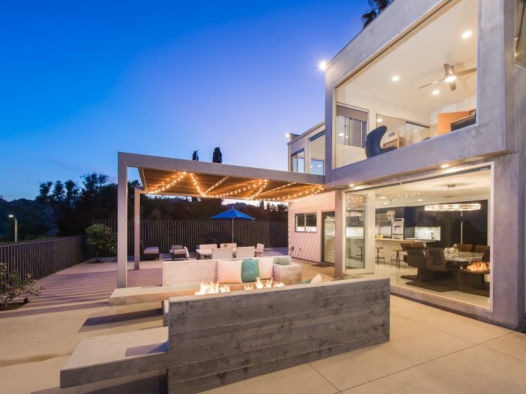 7984 Oceanus Dr, LOS ANGELES CA 90046