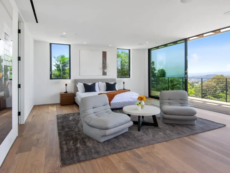 9040 Alto Cedro Dr, BEVERLY HILLS CA 90210