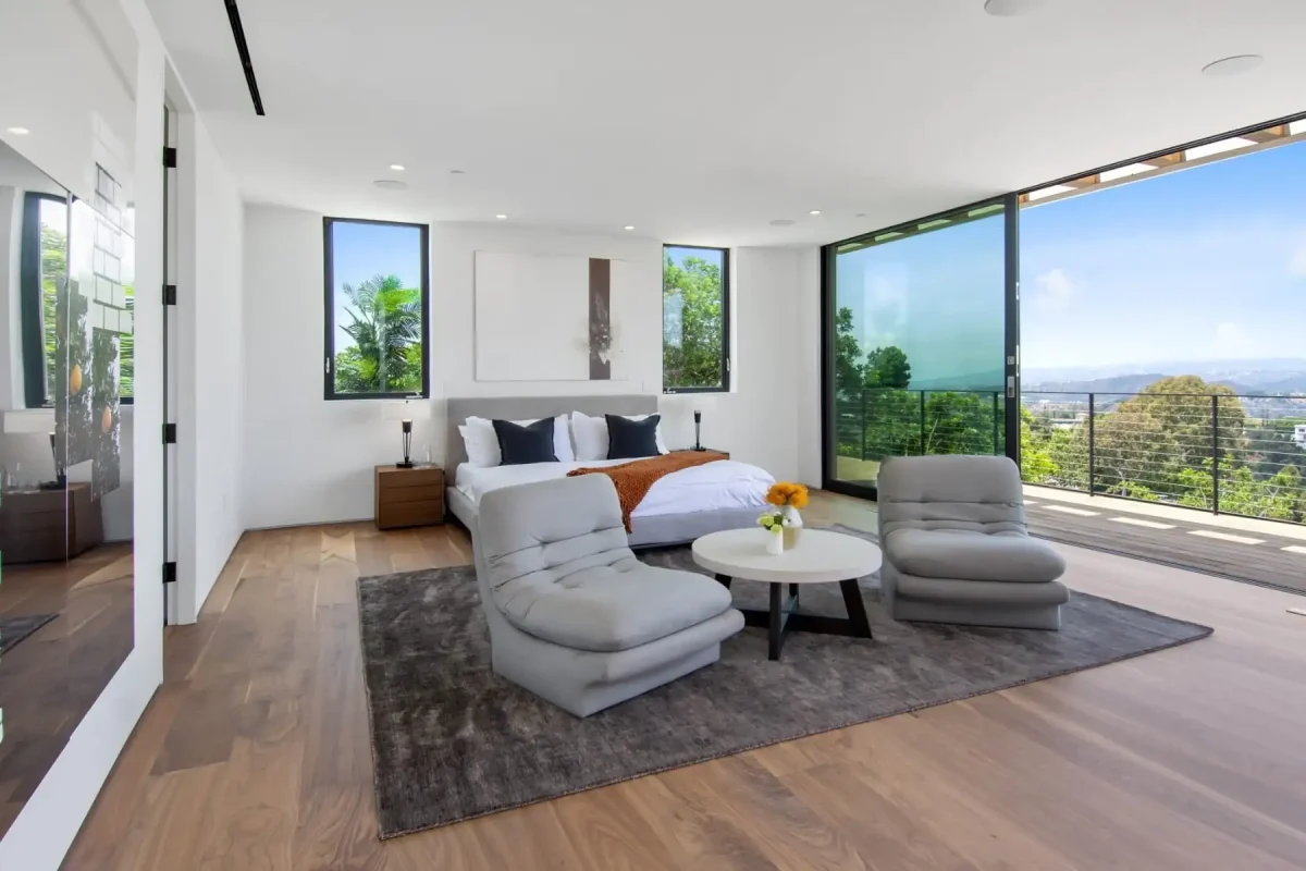 9040 Alto Cedro Dr, BEVERLY HILLS CA 90210