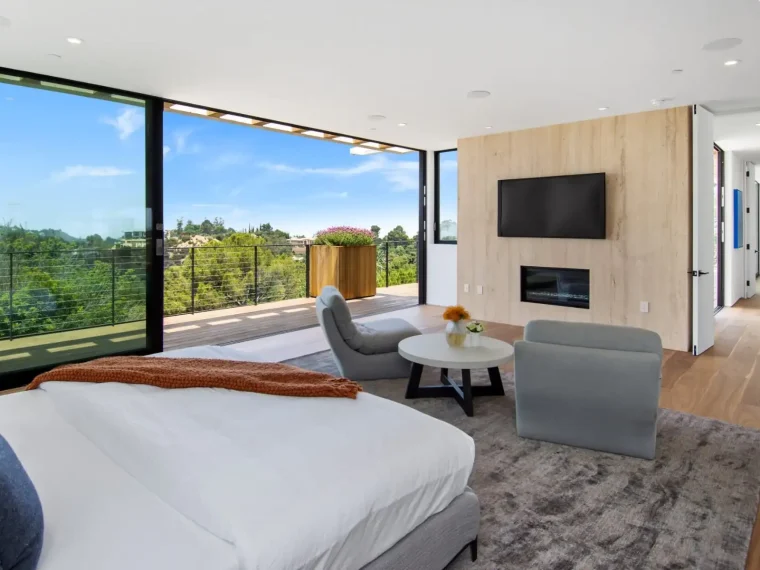 9040 Alto Cedro Dr, BEVERLY HILLS CA 90210