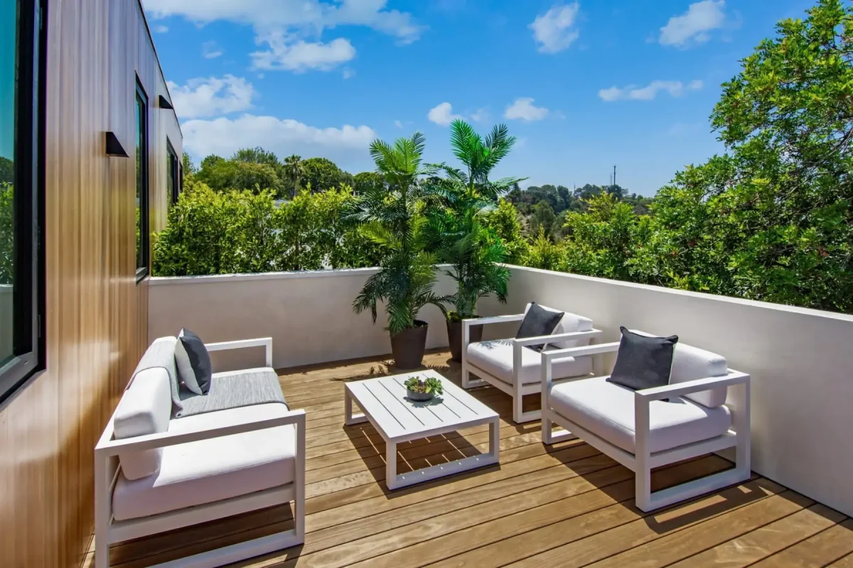 9040 Alto Cedro Dr, BEVERLY HILLS CA 90210