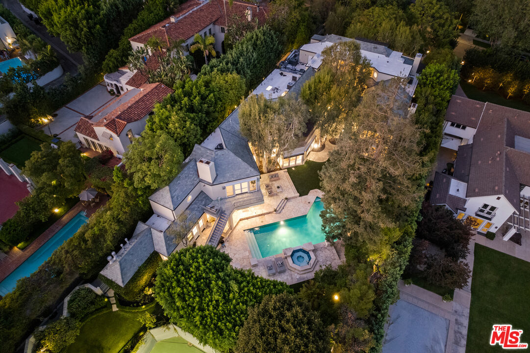 Luxury Real Estate Brokerage Services in Beverly Hills CA