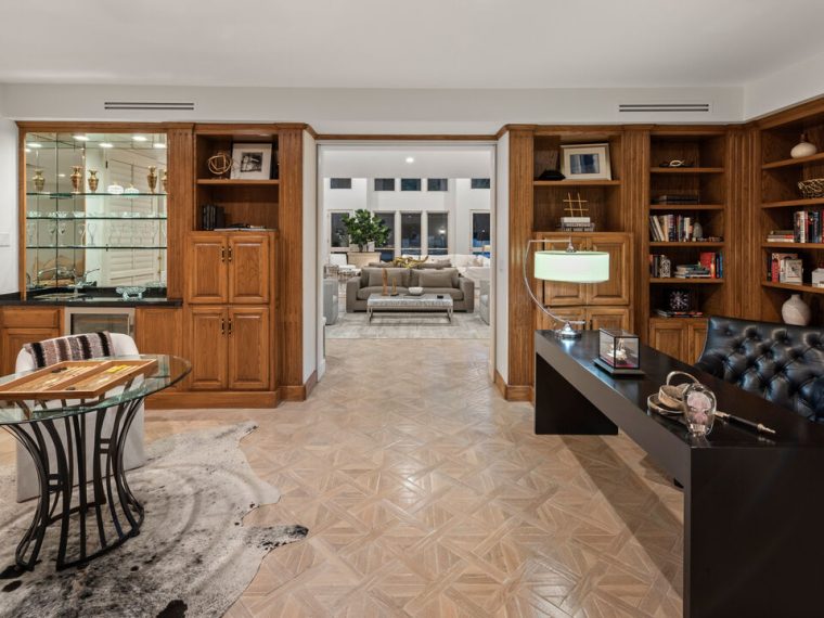 809 N. ALPINE DR, BEVERLY HILLS CA 90210