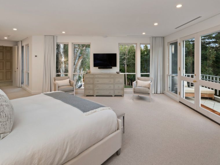809 N. ALPINE DR, BEVERLY HILLS CA 90210