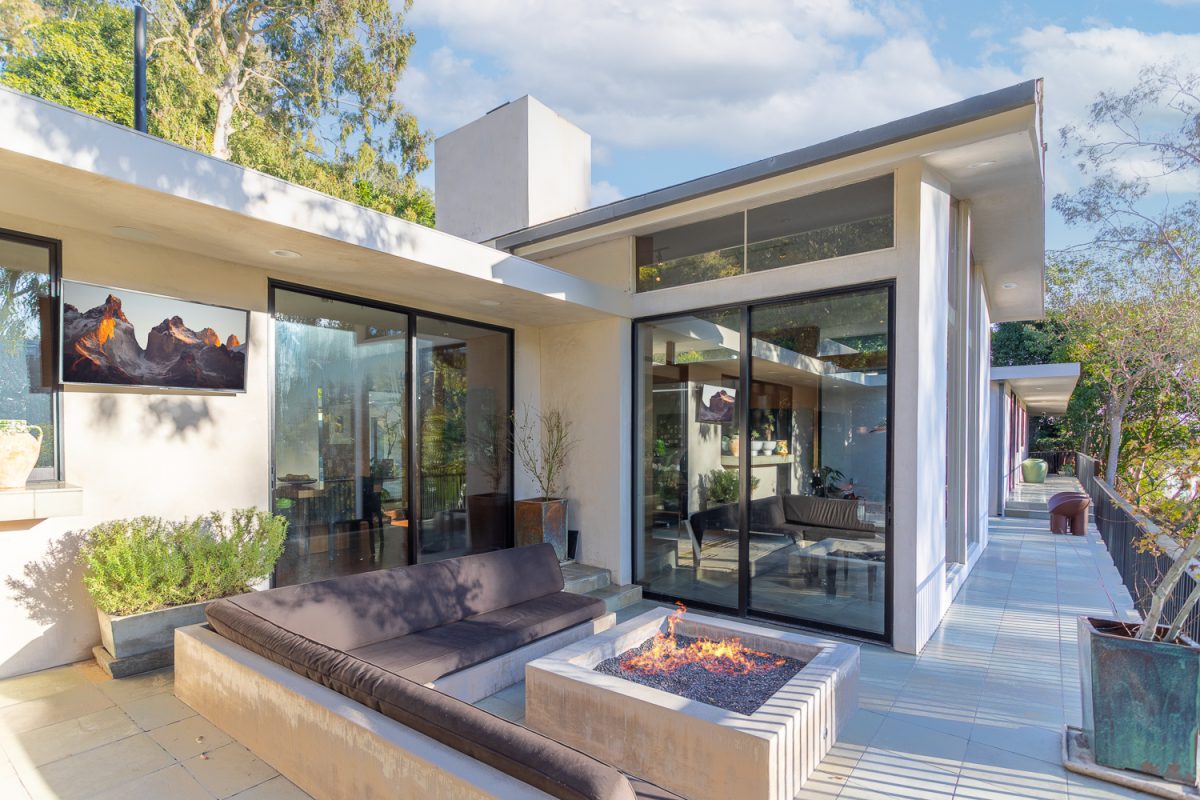 10553 Rocca PI., Los Angeles 90077