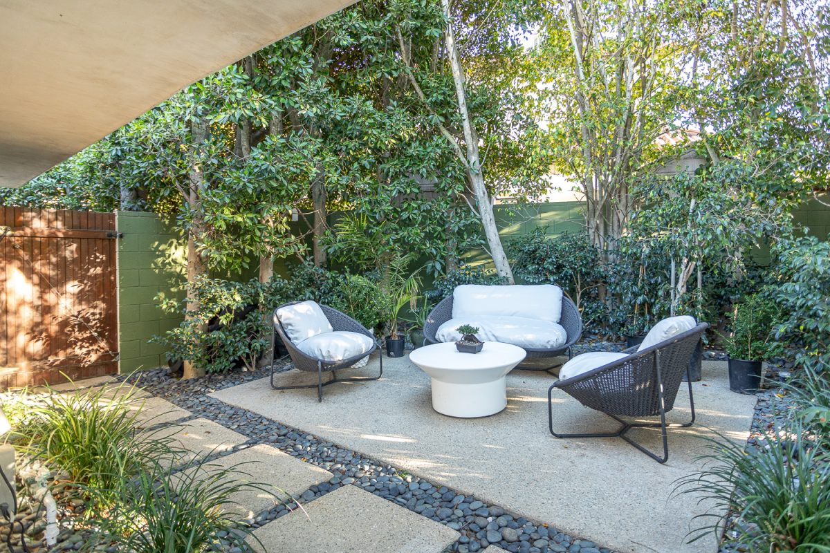 10553 Rocca PI., Los Angeles 90077