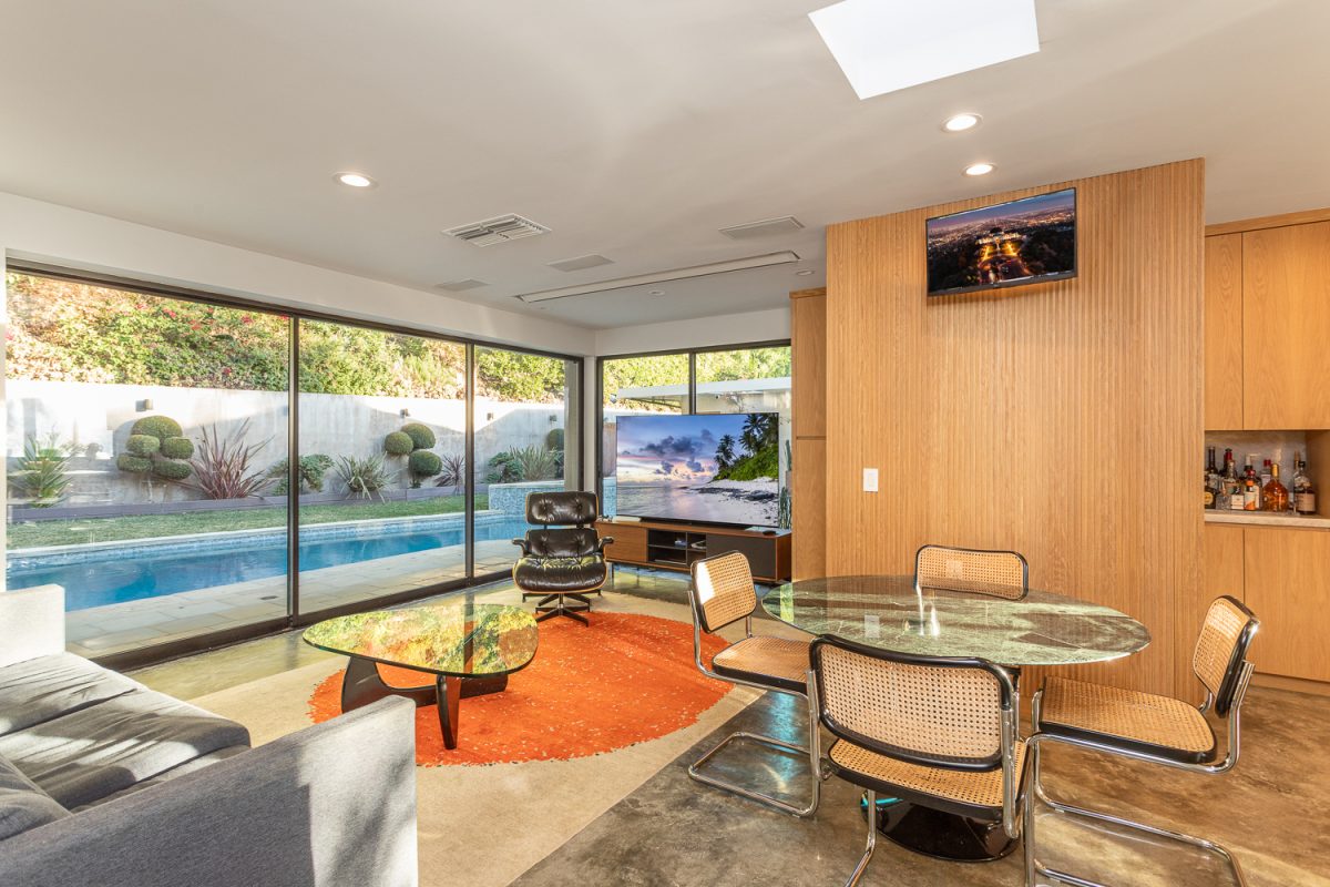 10553 Rocca PI., Los Angeles 90077