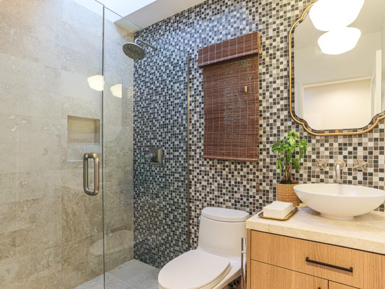 10553 Rocca PI., Los Angeles 90077