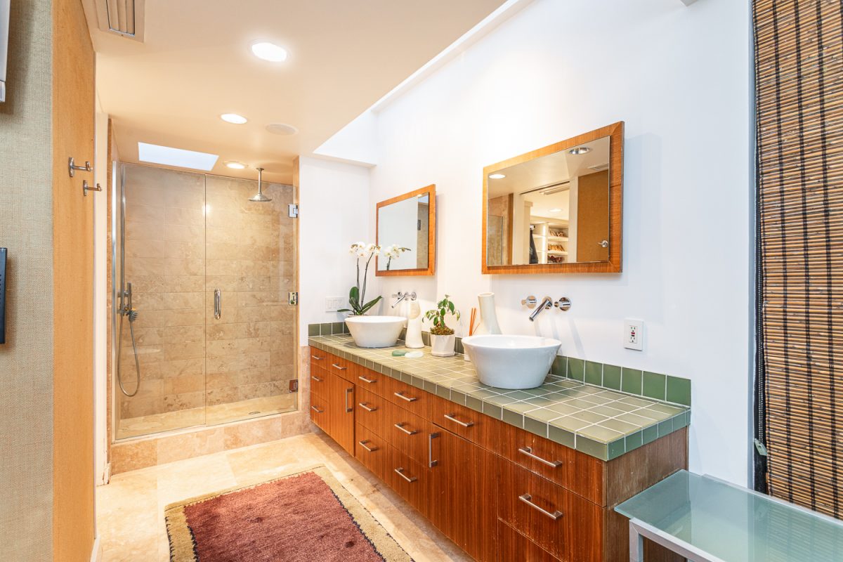 10553 Rocca PI., Los Angeles 90077