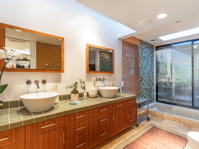 10553 Rocca PI., Los Angeles 90077