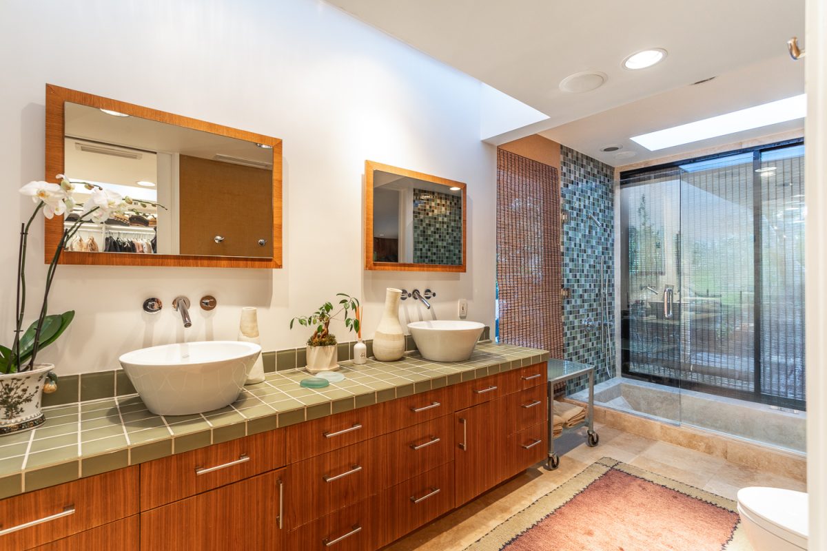 10553 Rocca PI., Los Angeles 90077