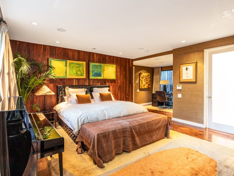 10553 Rocca PI., Los Angeles 90077