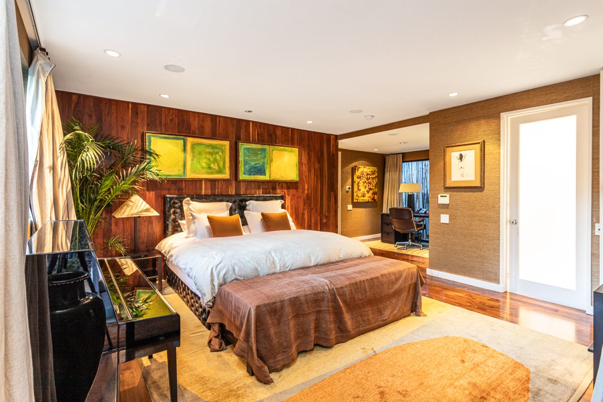 10553 Rocca PI., Los Angeles 90077
