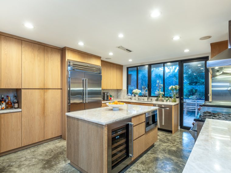 10553 Rocca PI., Los Angeles 90077