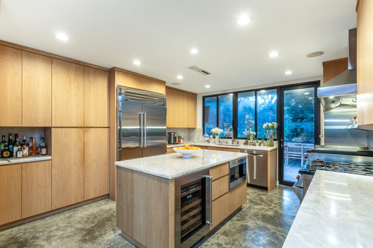 10553 Rocca PI., Los Angeles 90077