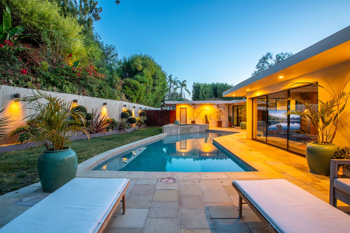 10553 Rocca PI., Los Angeles 90077