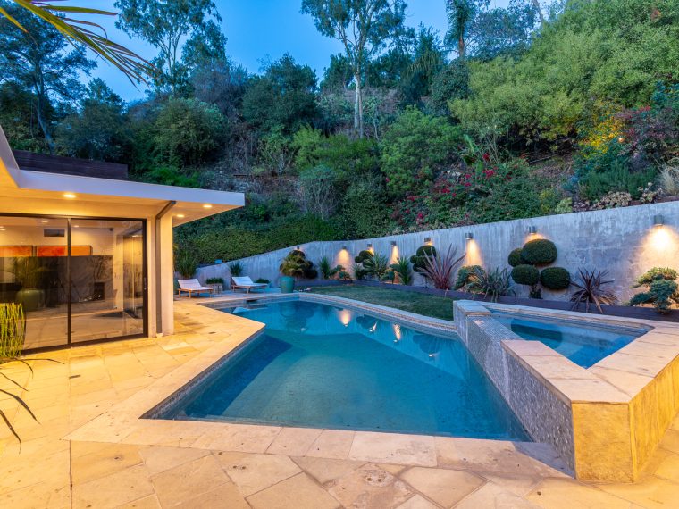 10553 Rocca PI., Los Angeles 90077