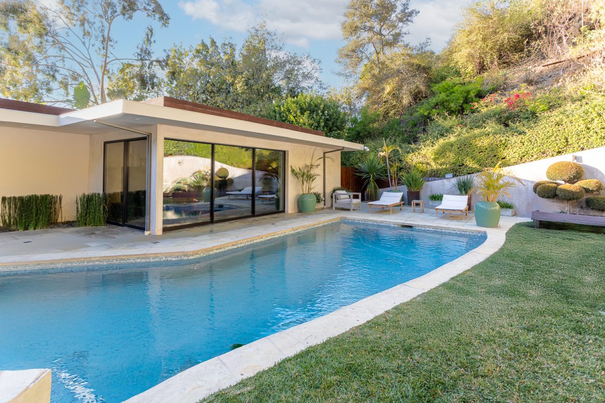 10553 Rocca PI., Los Angeles 90077